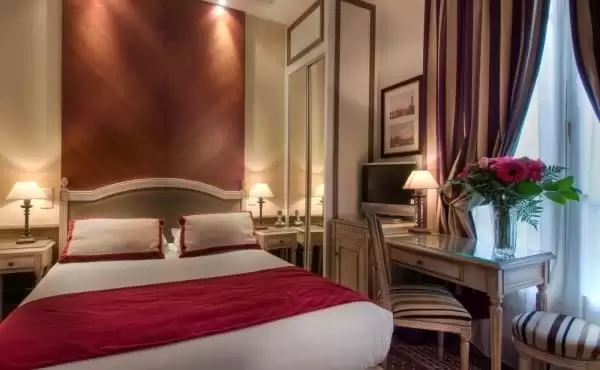 BEST WESTERN PREMIER Hôtel Trocadéro la Tour Paris  –  Superior Room